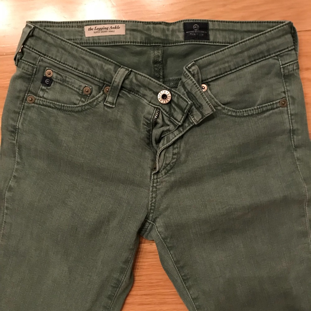 Skinny jeans